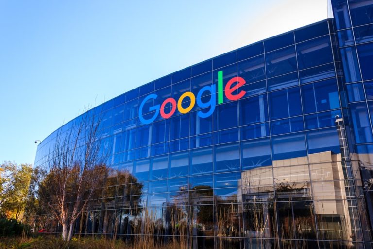 Amidst Economic chaos, Google pledged to pay $800 Million