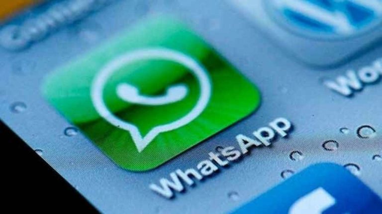 Fake message about three WhatsApp tick