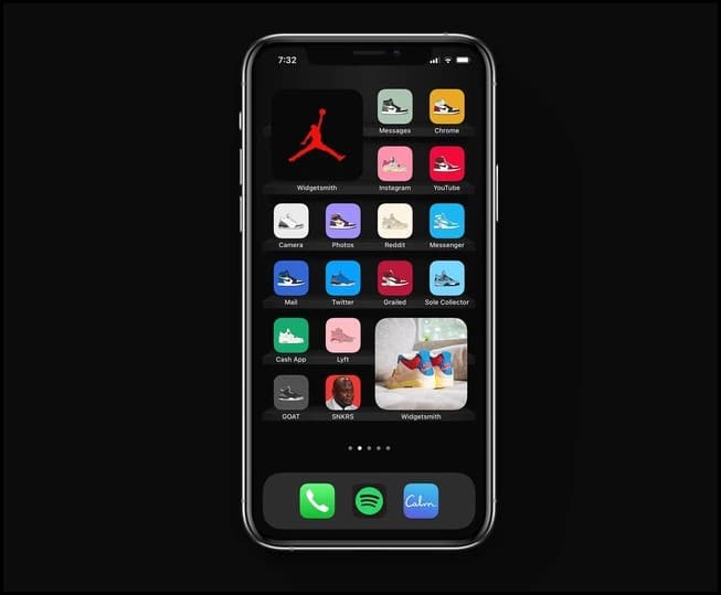 The 12 Best iPhone Themes For Customization in 2021